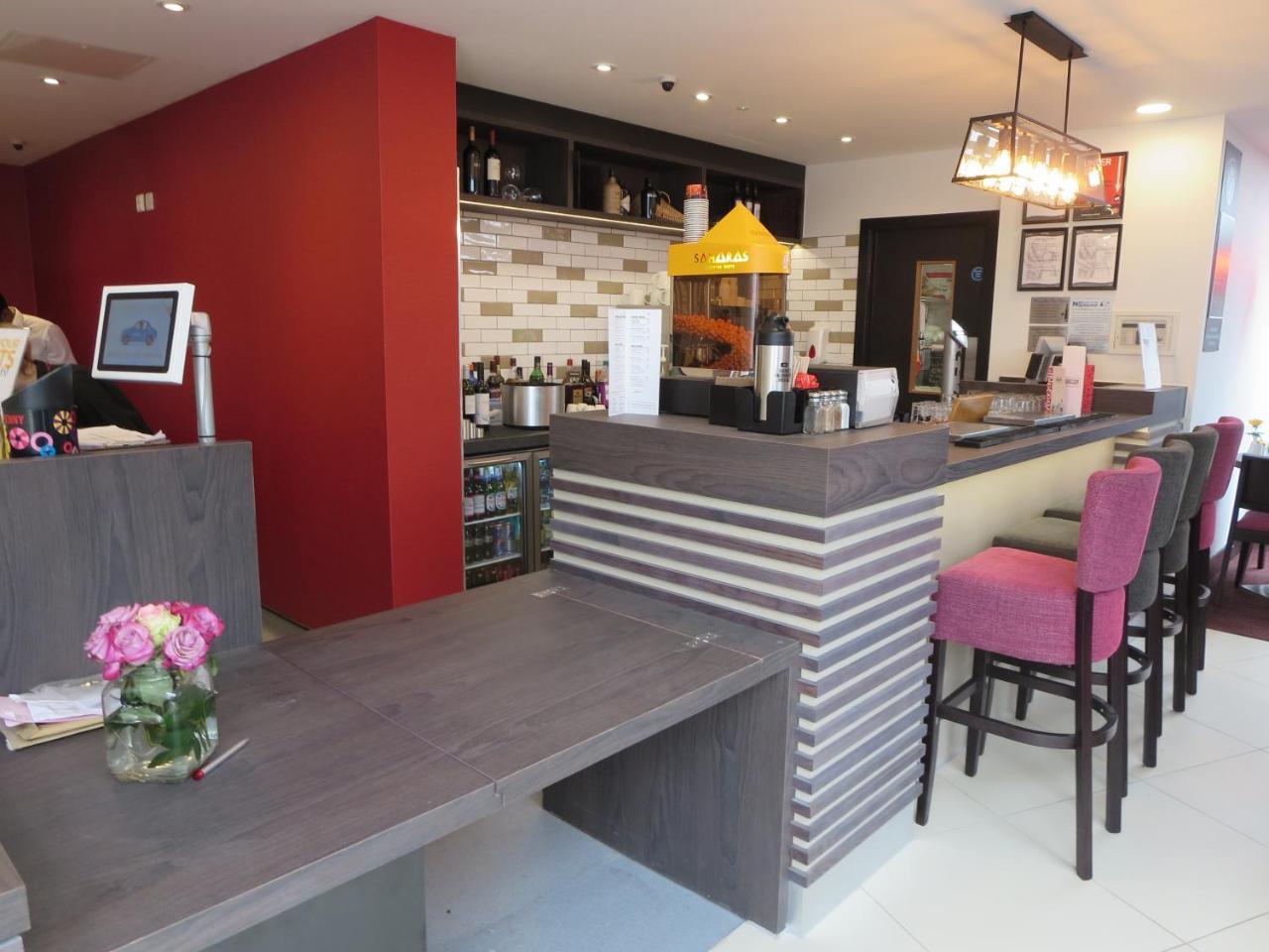 Ramada Bristol West